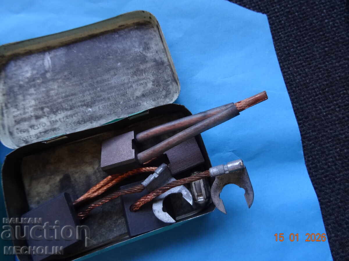 PERII PENTRU MAȘINI VECHI LOT - 6