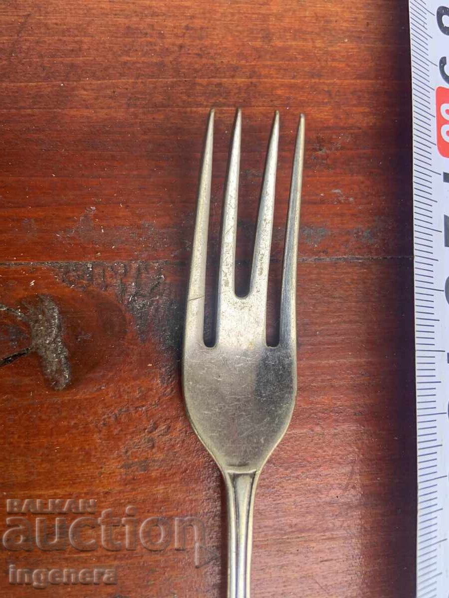 Πιρούνι ασημένιο αντίκα, μαρκαρισμένο - Παλιά Αγγλία με τιμή € 12.00 | 23.47 BGN