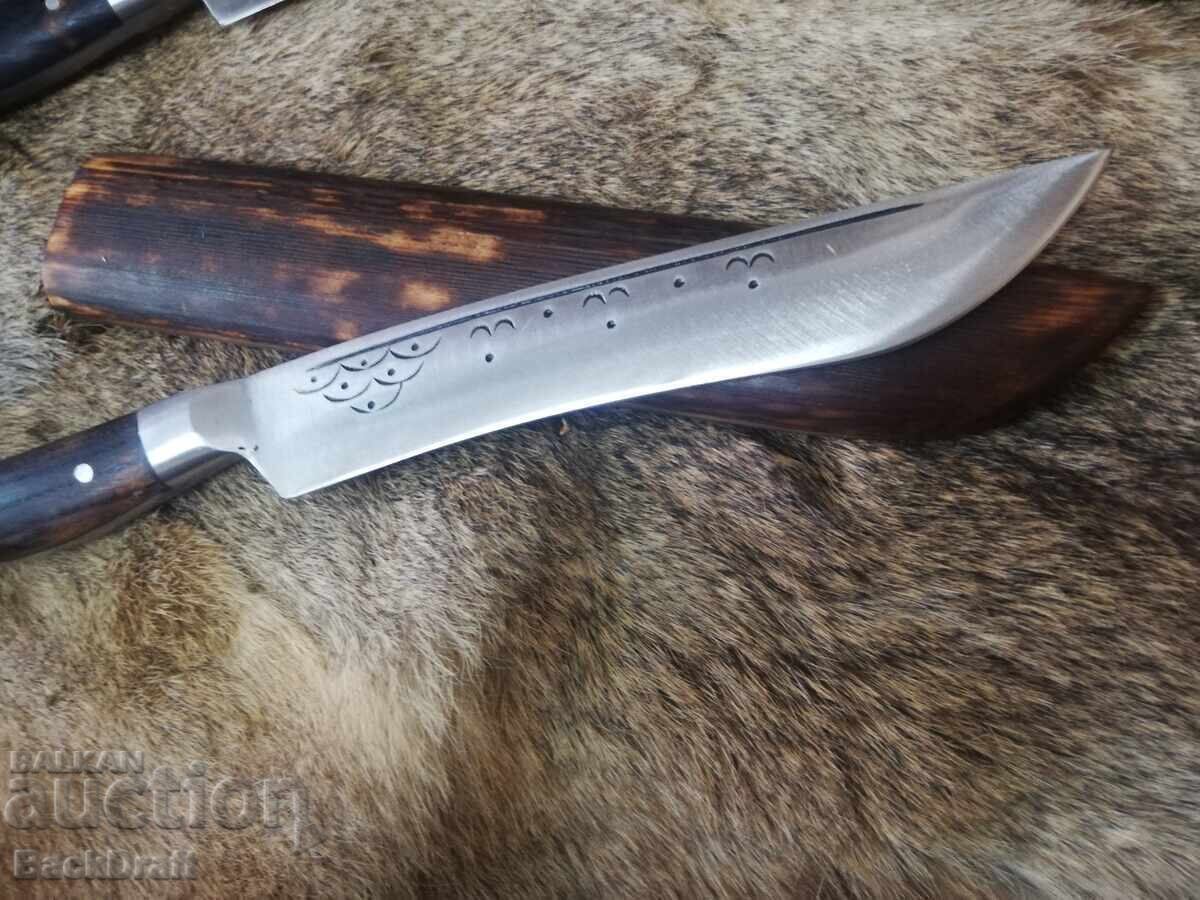 Δημοπρασία Μαχαίρι Καρακουλάκ, Λεπίδα με ξύλινη θήκη για αναπαραστάσεις