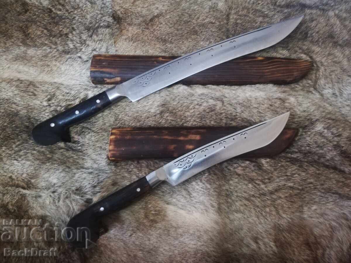 Μαχαίρι Καρακουλάκ, Λεπίδα με ξύλινη θήκη για αναπαραστάσεις