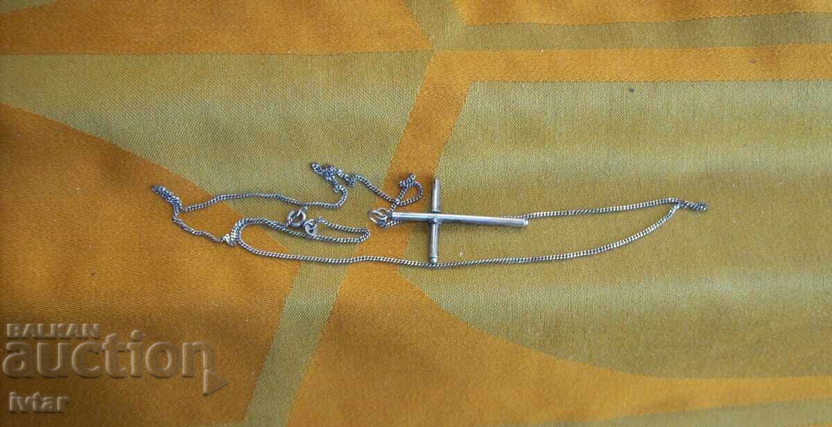 Ασημένιος σταυρός με αλυσίδα - 2 με τιμή € 24.00 | 46.94 BGN