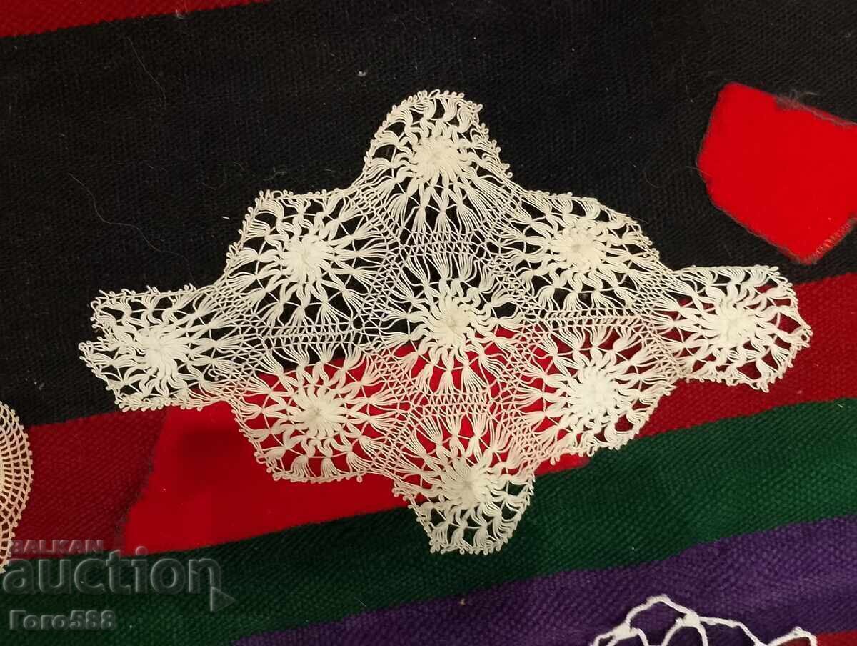 Livrarea Pătrat 12 Livrarea Pătrat 12