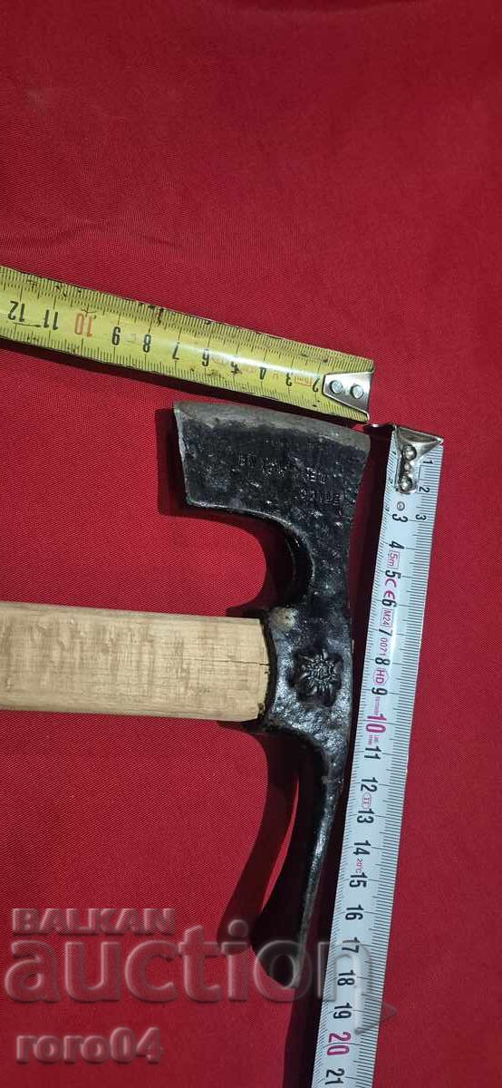 EDELWEISS - TOPORIȘCĂ TURISTICĂ - PICIOR DE GHEAȚĂ - 5 EDELWEISS - TOPORIȘCĂ TURISTICĂ - PICIOR DE GHEAȚĂ - 5