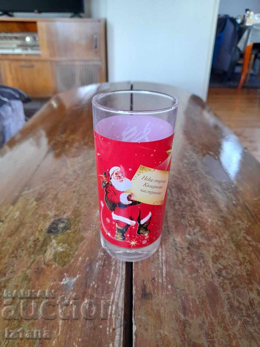 Un pahar vechi de Coca Cola, Coca Cola cu preț € 17.00 | 33.25 BGN