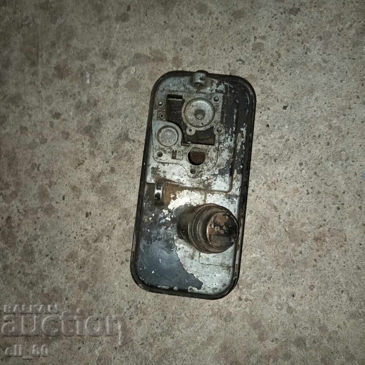 Μικρό ρεζερβουάρ καυσίμου 1 λίτρου με τιμή € 8.00 | 15.65 BGN Μικρό ρεζερβουάρ καυσίμου 1 λίτρου με τιμή € 8.00 | 15.65 BGN