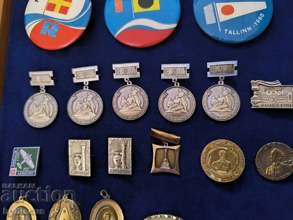 Livrarea Lot de insigne vechi diverse URSS, olimpiada 1980 și altele