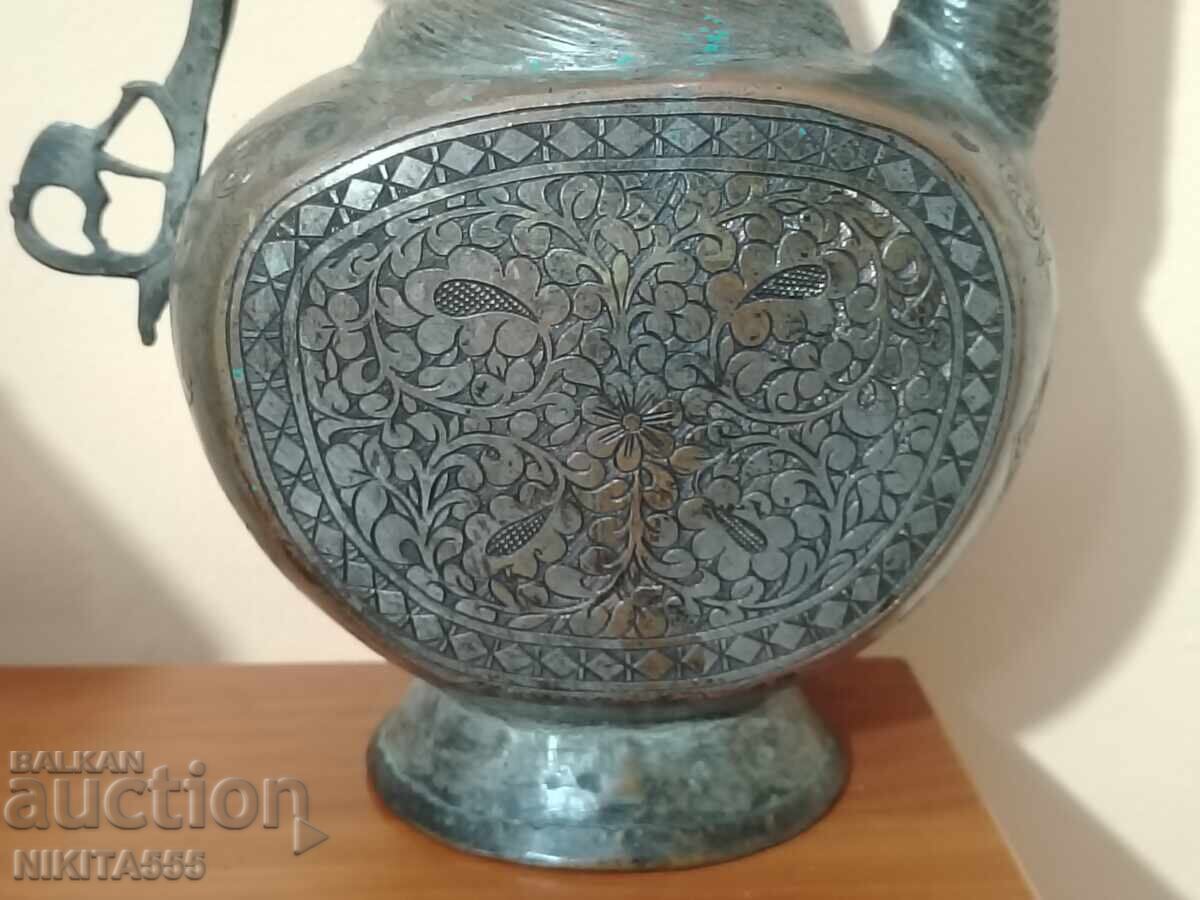 Δημοπρασία Πολύ παλιό όμορφο αραβικό μπρίκι