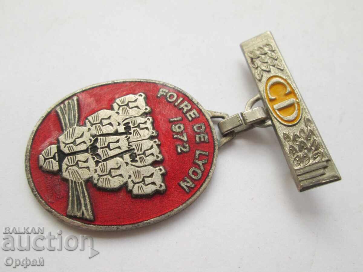 Old Medal Exhibition FOIRE DE LYON 1972 by HERVE MORVAN with price € 40.00 | 78.23 BGN Old Medal Exhibition FOIRE DE LYON 1972 by HERVE MORVAN with price € 40.00 | 78.23 BGN