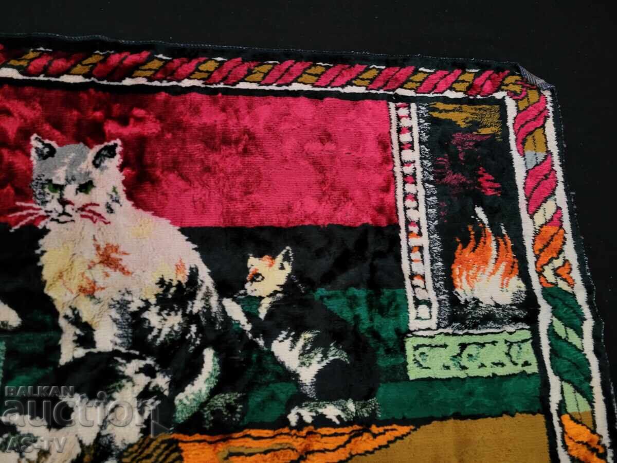 Παράδοση Πολυτελές Χαλί με Γατάκια