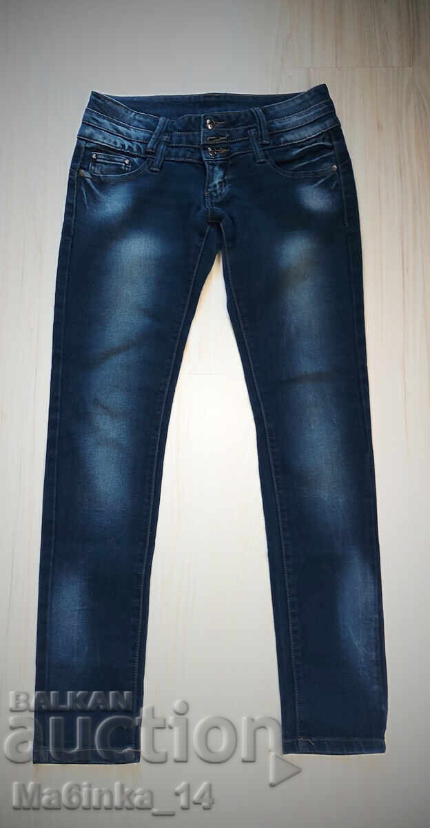 Blugi, calitate bună, puțin purtați. Fără defecte - 5 Blugi, calitate bună, puțin purtați. Fără defecte - 5