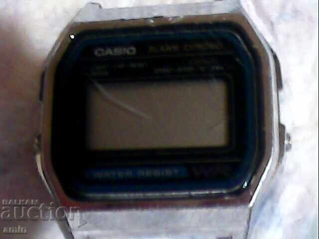 Ηλεκτρονικά ρολόγια Casio, μεταχειρισμένα, λειτουργούν, χωρίς μπαταρία με τιμή € 20.00 | 39.12 BGN