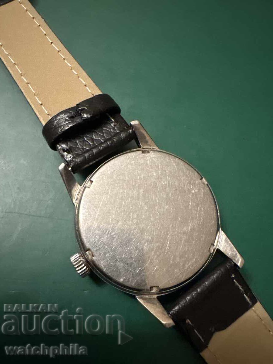 Δημοπρασία Girard Perregaux ανδρικό ρολόι στρατιωτικού τύπου. Σπάνιο. Λειτουργεί