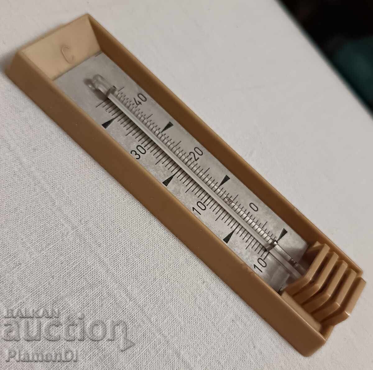 Termometru de cameră bulgăresc vechi, antic, din anii '60 - 5 Termometru de cameră bulgăresc vechi, antic, din anii '60 - 5