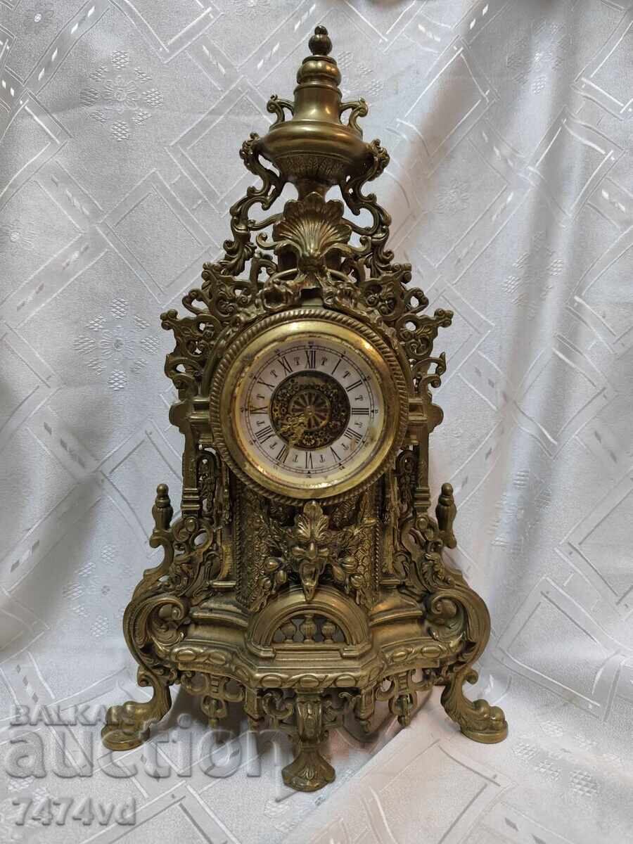 Масивен немски бронзов  настолен часовник Рококо W.Germany