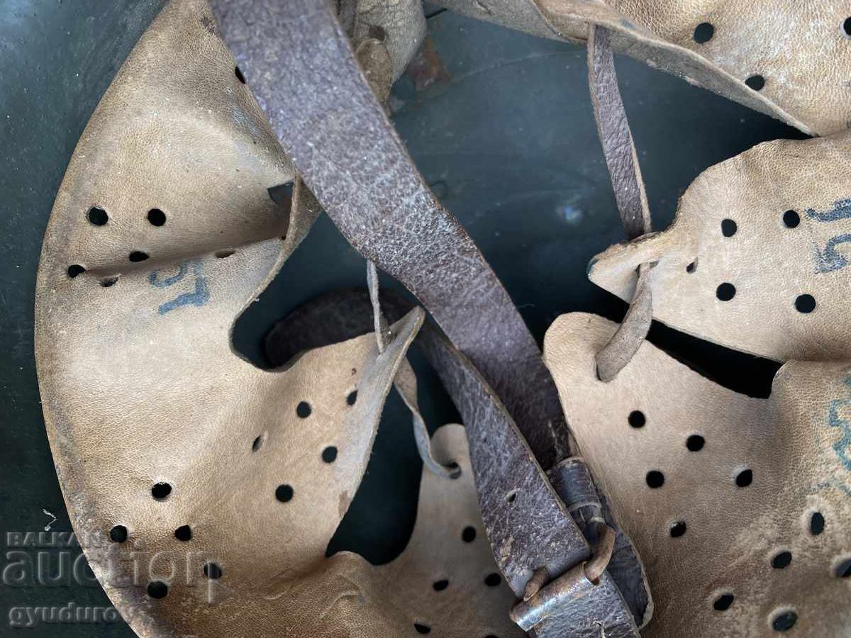 Cască - 7 Cască - 7