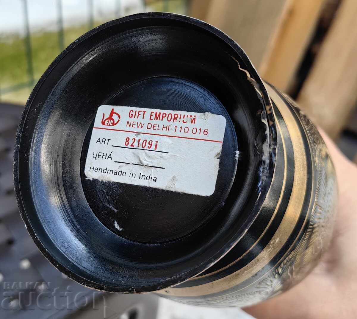 LARGE METAL VASE HANDMADE INDIA - 7 LARGE METAL VASE HANDMADE INDIA - 7