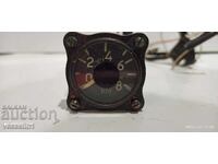 Παλαιό αεροπορικό όργανο από αεροπλάνο υψομέτρου