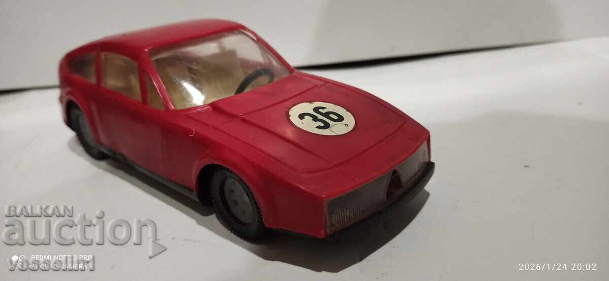 Jucărie veche cărucior bulgăresc DSO MLADOST Silistra cu preț € 18.00 | 35.20 BGN