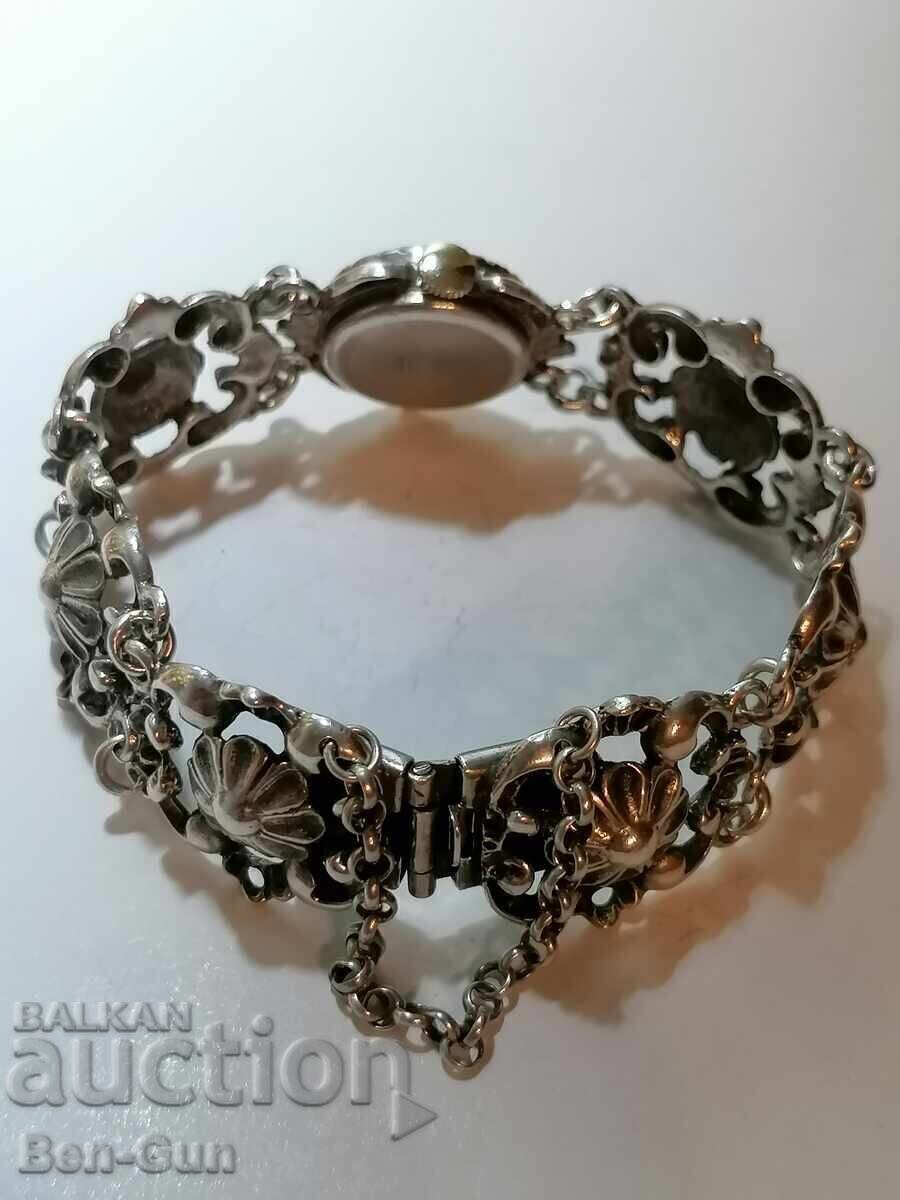 Licitație Ceas de damă, vechi, din argint, funcțional