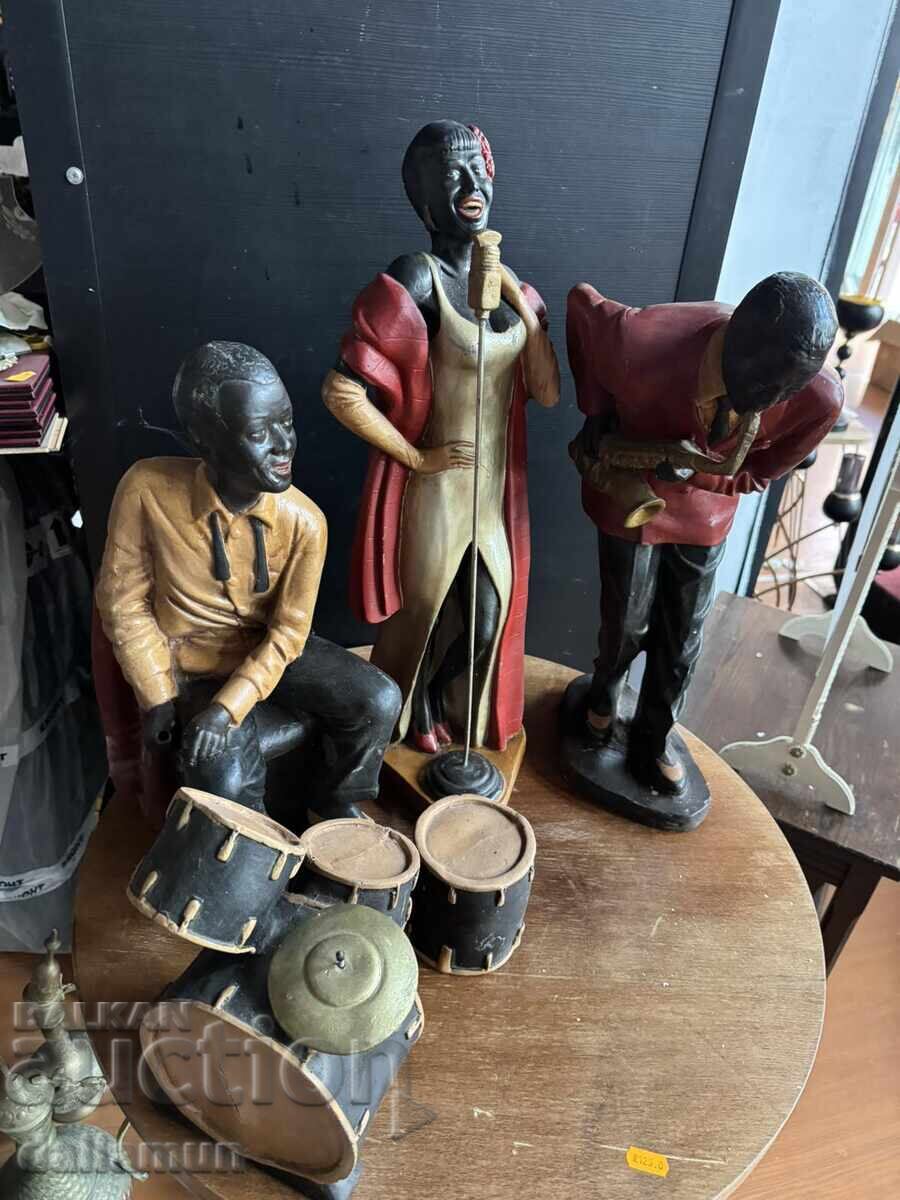 Аукцион Комплект старинни статуетки африкански музиканти Аукцион Комплект старинни статуетки африкански музиканти