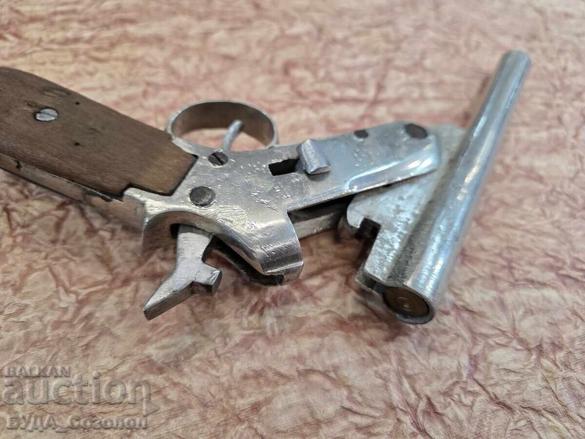Livrarea Primul pistol bulgăresc "Soarta de cioban" cu un singur foc RRRR