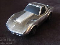 1/40 CPG Macao Chevrolet Corvette collectible car