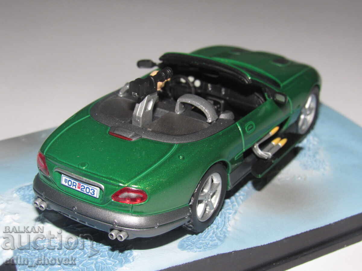 1:43 ALTAYA/IXO JAMES BOND 007 JAGUAR XKR - 5