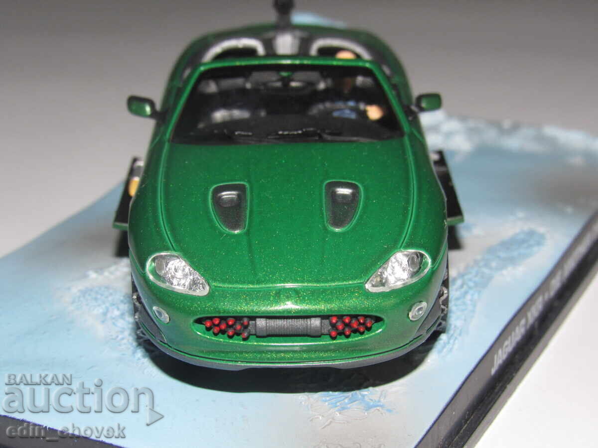 1:43 ALTAYA/IXO JAMES BOND 007 JAGUAR XKR - 6 1:43 ALTAYA/IXO JAMES BOND 007 JAGUAR XKR - 6