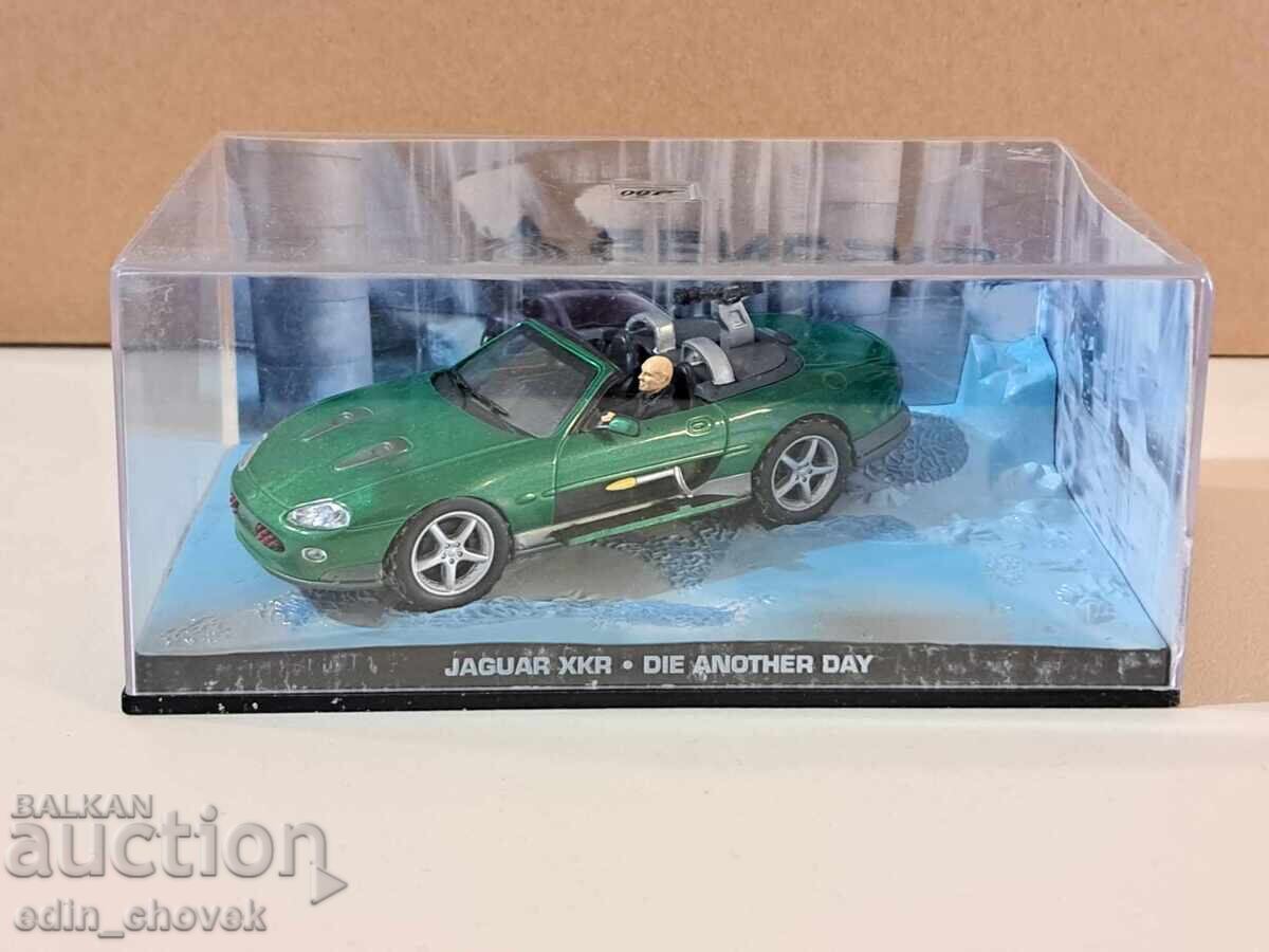 1:43 ALTAYA/IXO JAMES BOND 007 JAGUAR XKR