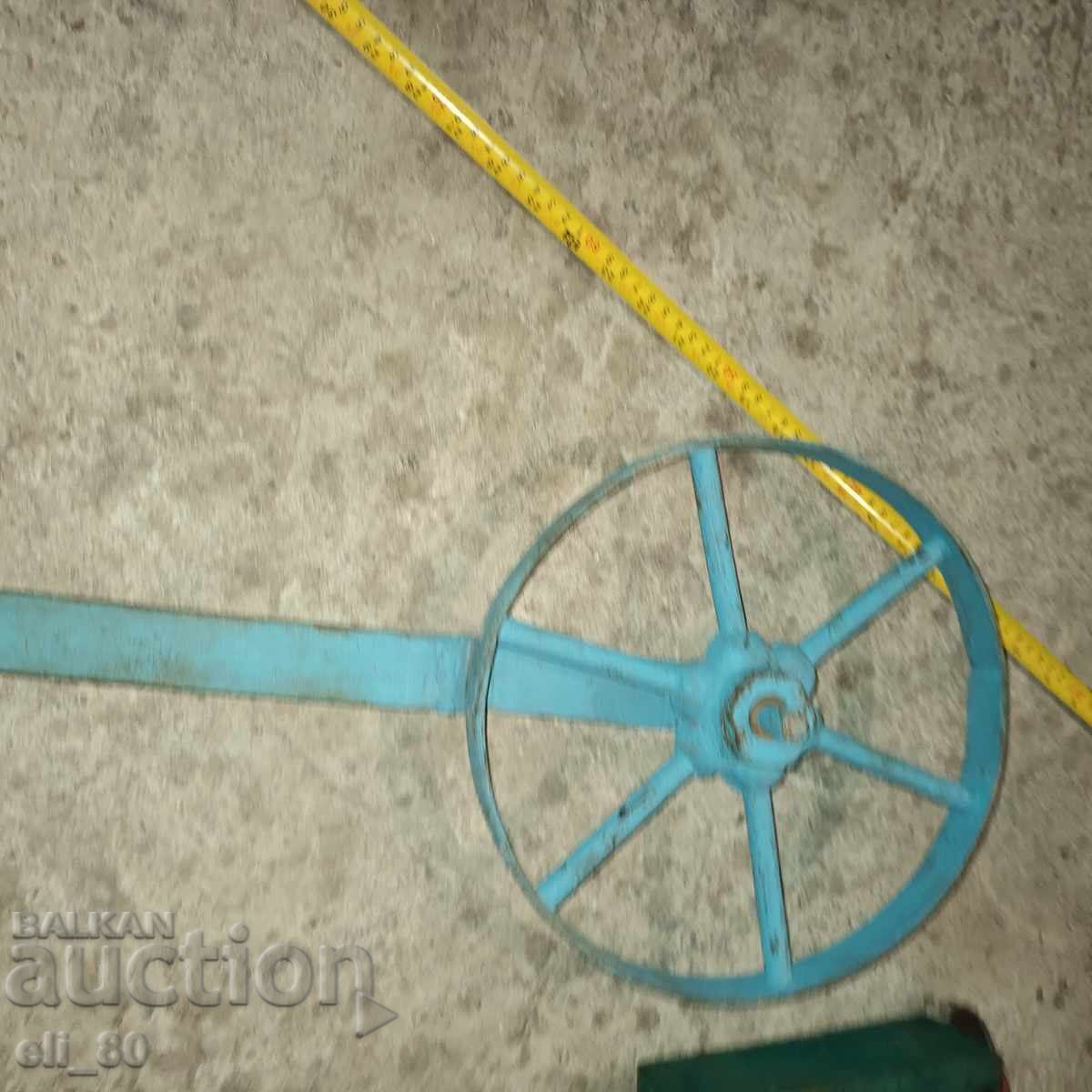 Μεταλλικός τροχός οδήγησης με τιμή € 4.00 | 7.82 BGN