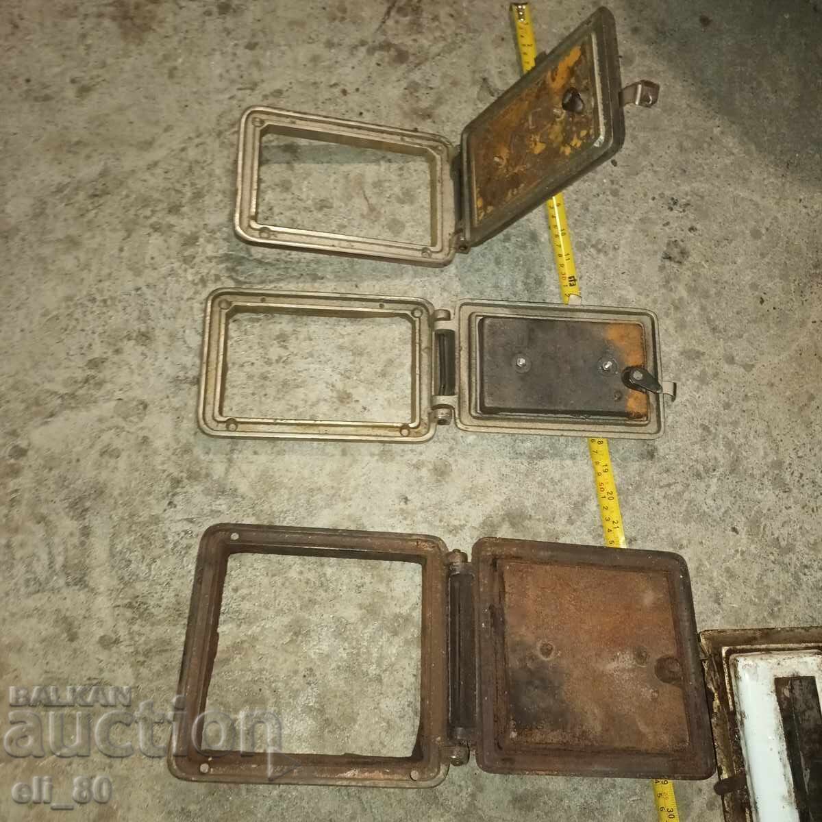 Ολοκαίνουργιες πόρτες για ξυλόσομπα, πλήρες σετ με τιμή € 98.00 | 191.67 BGN