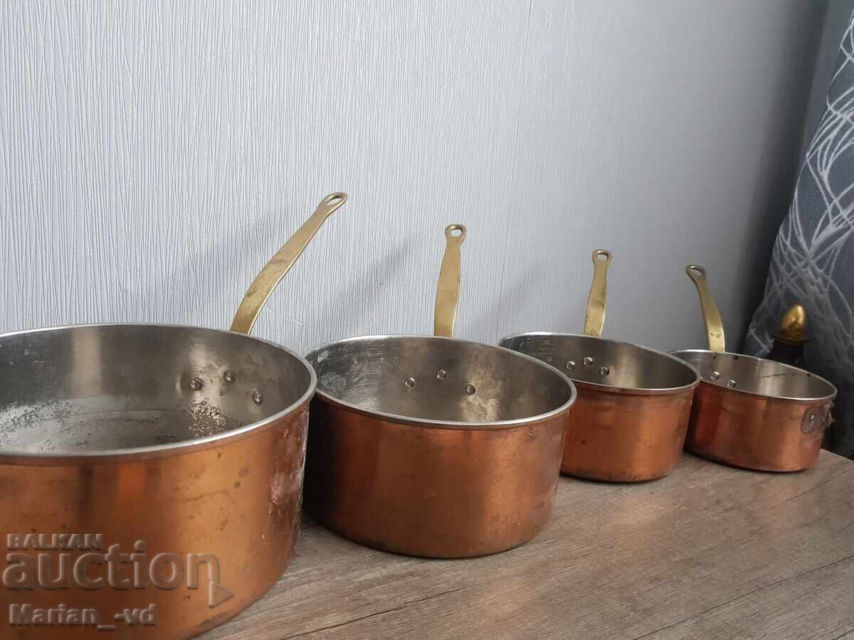 Σετ χάλκινα τηγάνια με μπρούτζινες λαβές με τιμή € 60.00 | 117.35 BGN