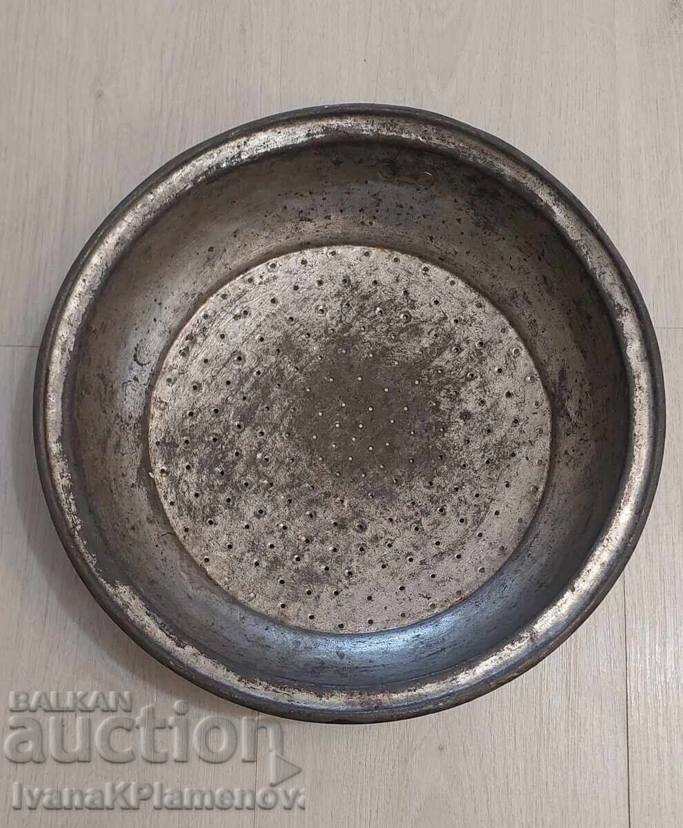 Vas de cupru retro pentru colecționari cu preț € 24.00 | 46.94 BGN