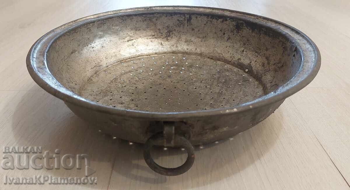 Vas de cupru retro pentru colecționari