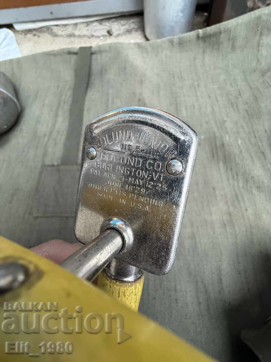 Licitație Deschizător de conserve USA Licitație Deschizător de conserve USA