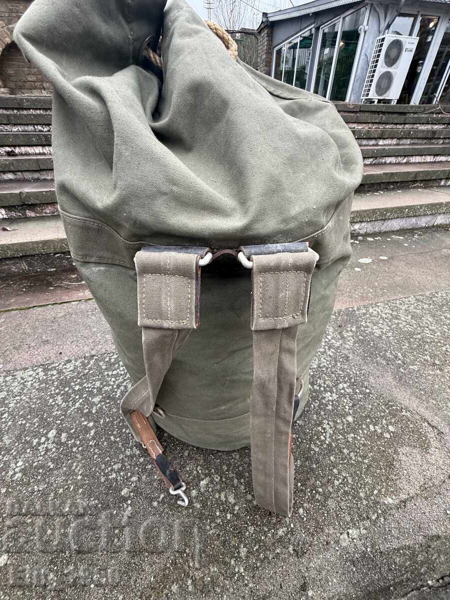 Auction  German Army Combat Ready Backpack