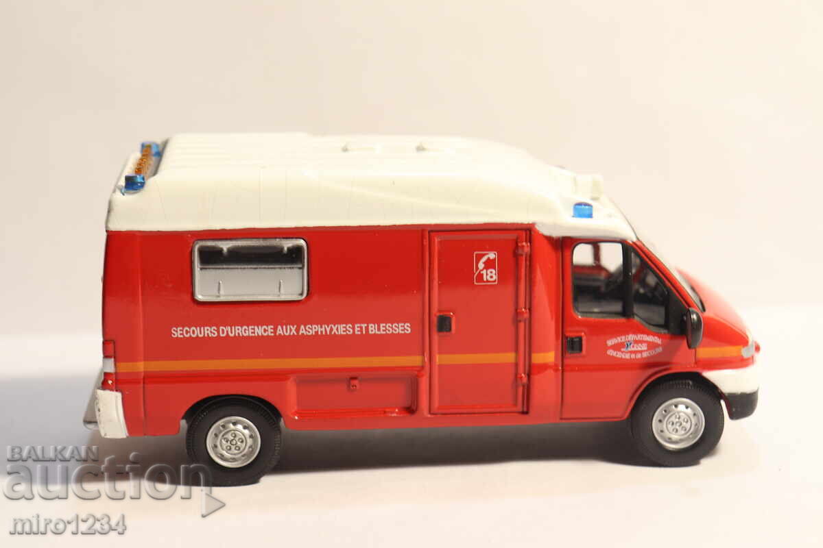 Доставка на БЗЦ  1/57  PEUGEOT  BOXER ПОЖАРНА   ИГРАЧКА  МОДЕЛ