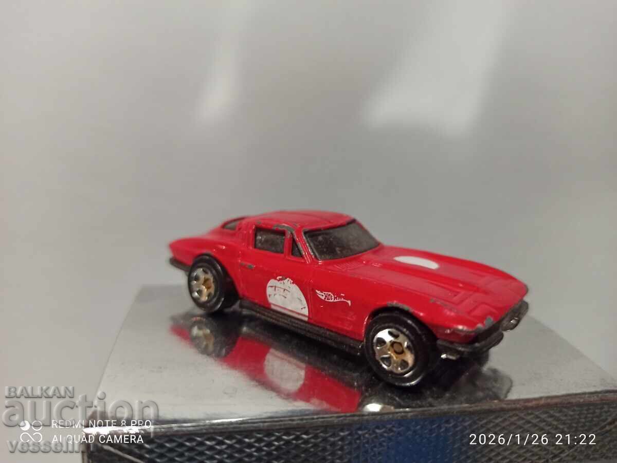 Veche mașinuță de jucărie corvett sting ray 1/64 cu preț € 7.00 | 13.69 BGN Veche mașinuță de jucărie corvett sting ray 1/64 cu preț € 7.00 | 13.69 BGN