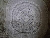 Față de masă veche pentru masă rotundă, mileu croșetat manual, 120 cm