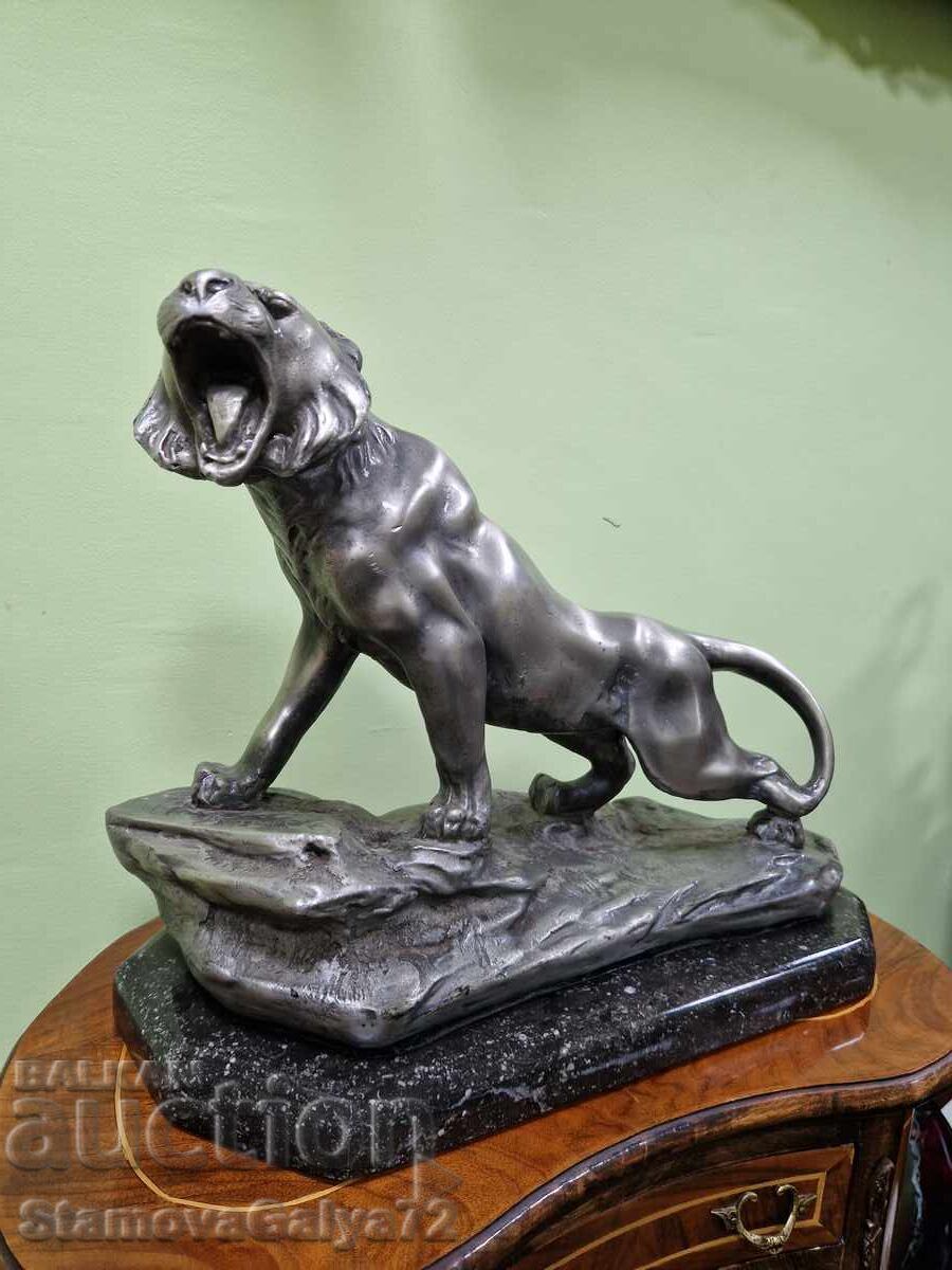 Figurină statuetă unică antică din bronz, de autor cu preț € 1190.00 | 2327.45 BGN