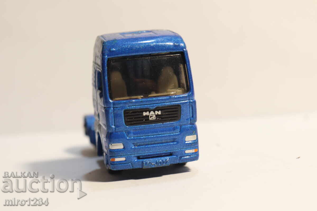 BZTS H0 1/87 MAN CAMION TRACTOR MODEL JUCĂRIE cu preț € 0.01 | 0.02 BGN