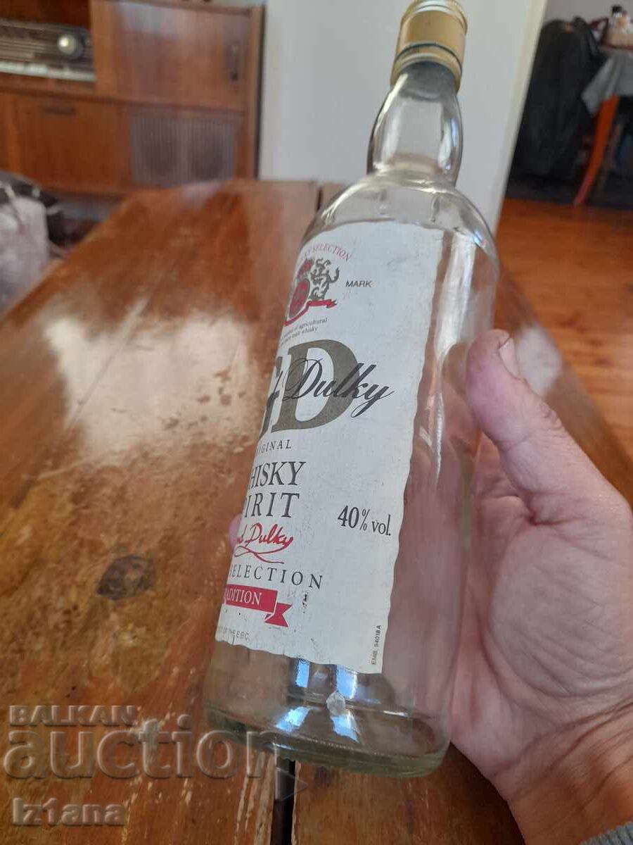 Παράδοση Παλαιό μπουκάλι ουίσκι GD