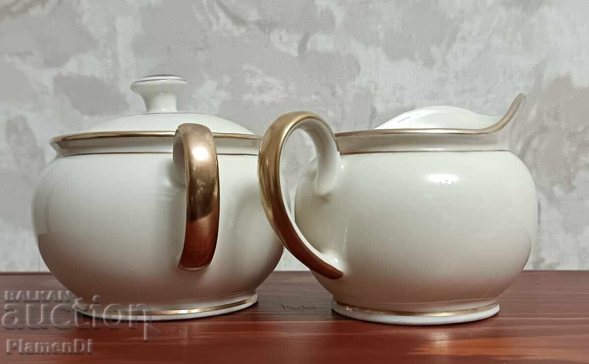 Delivery of Sugar bowl and creamer set / KAHLA