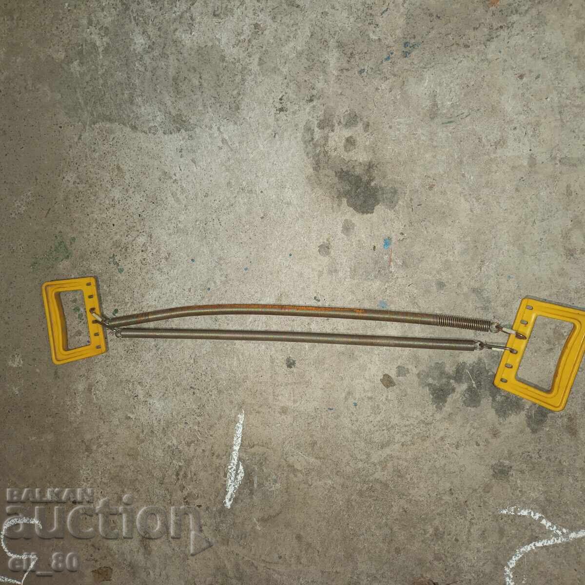 Аукцион пружини за фитнес 2 броя