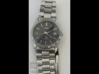 PUMA QUARTZ JAPAN RARE I DON'T KNOW IF IT WORKS BZC !!!!