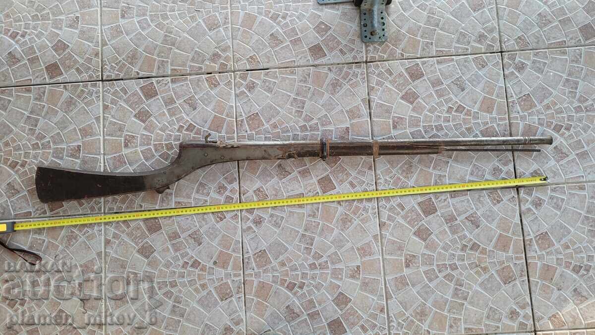 Musket, flintlock, shishane (a type of firearm), boiliya (a type of firearm), matchlock rifle
