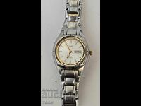 CITIZEN QUARTZ JAPAN RARE, I DON'T KNOW IF IT WORKS, BZTS!!!