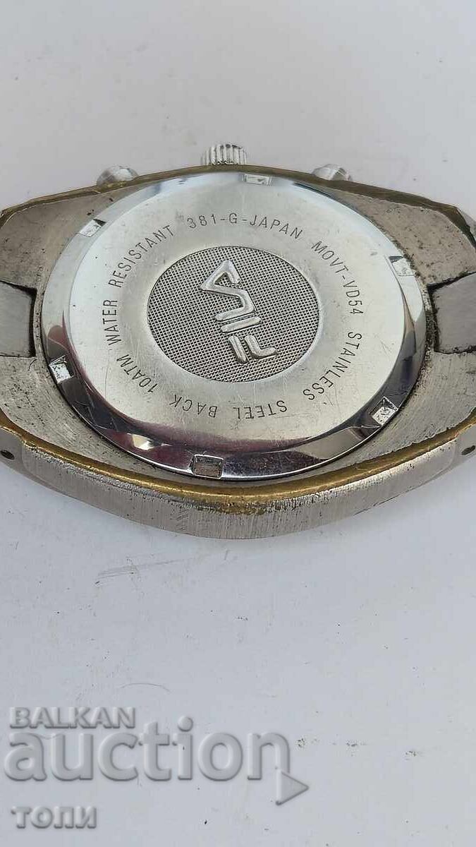 Delivery of FILA CHRONOGRAPH QUARTZ JAPAN RARE, I DON'T KNOW IF IT WORKS, BZTs