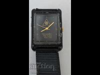ALEXANDER QUARTZ SWISS MADE RARE, I DON'T KNOW IF IT WORKS, PRICE UNKNOWN!!!