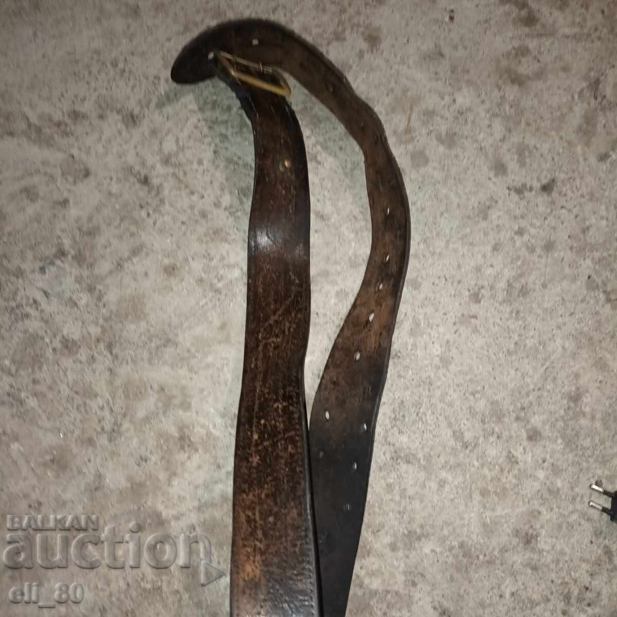 Centură militară lată din piele naturală cu preț € 6.00 | 11.73 BGN